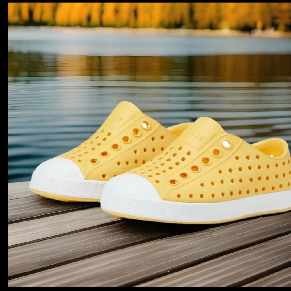 Native Shoes Yellow Unisex-Child Jefferson Sneaker Shock absorbent, Odor Resist